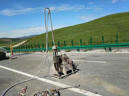 平塘公路地基基础注浆加固